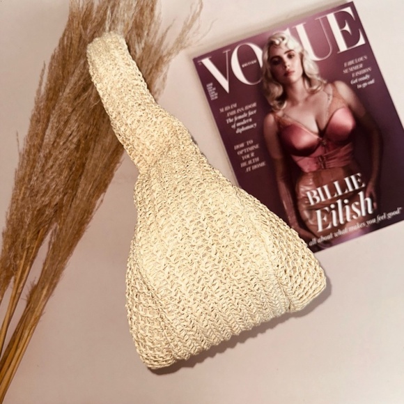 BAG Raffia Half Moon Shoulder Bag - Picture 3 of 5